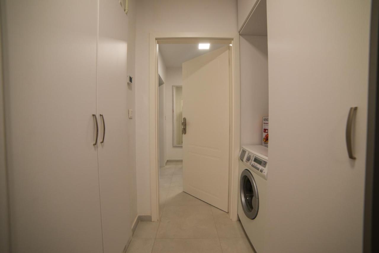 Top Class Apartments In Carlsbad Karlsbad Buitenkant foto