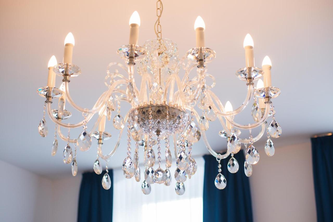 Top Class Apartments In Carlsbad Karlsbad Buitenkant foto